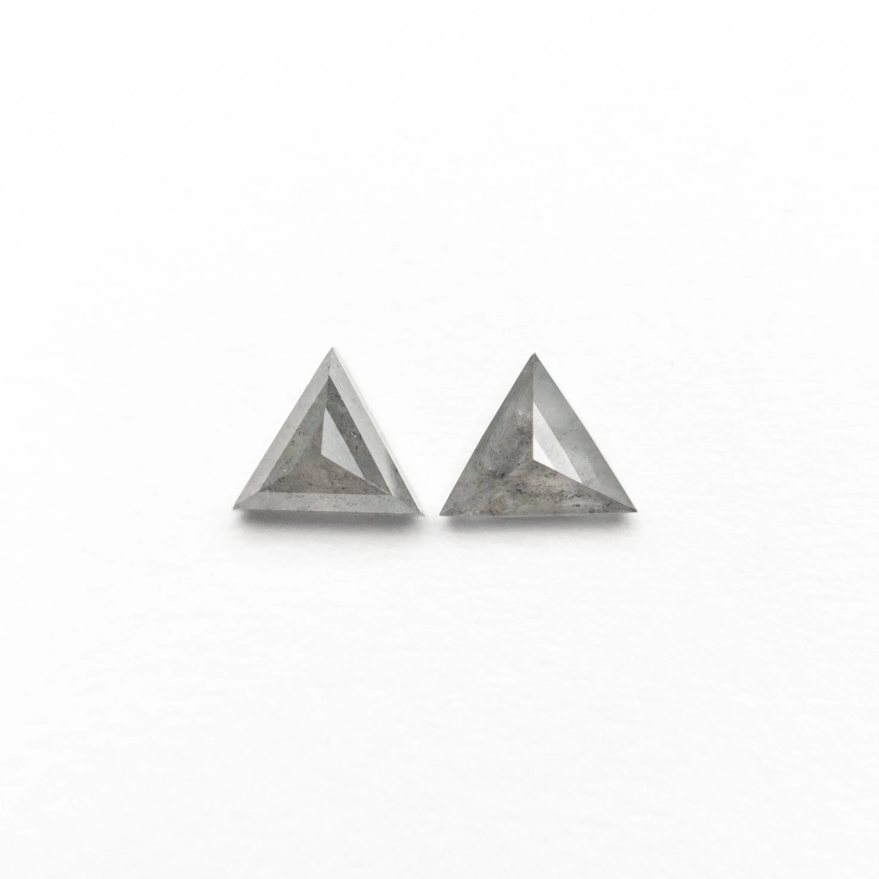 0.27cttw 4.03x3.49x1.91mm 4.08x3.40x1.37mm Triangle Rosecut Matching Pair 24472-01