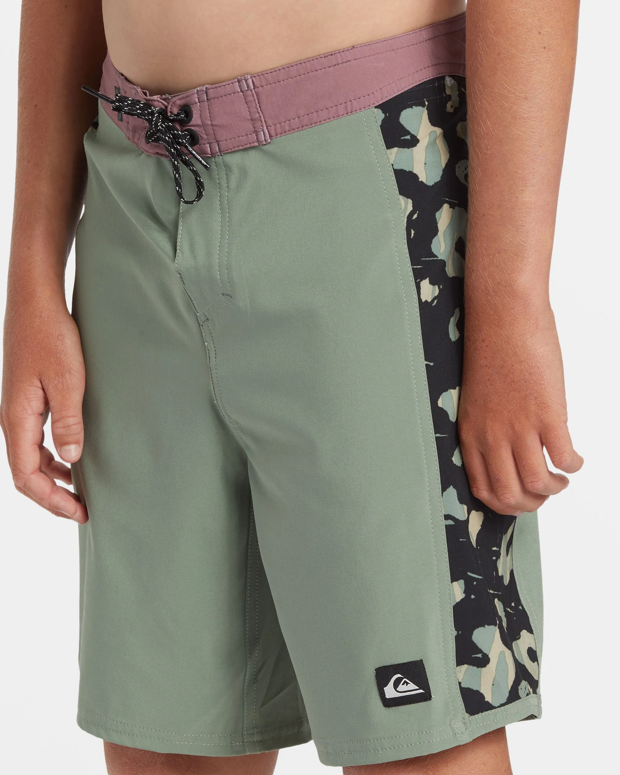 Boys 8-16 Surfsilk Arch 17" Boardshorts - Sea Spray