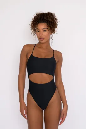 Madison One Piece - Black