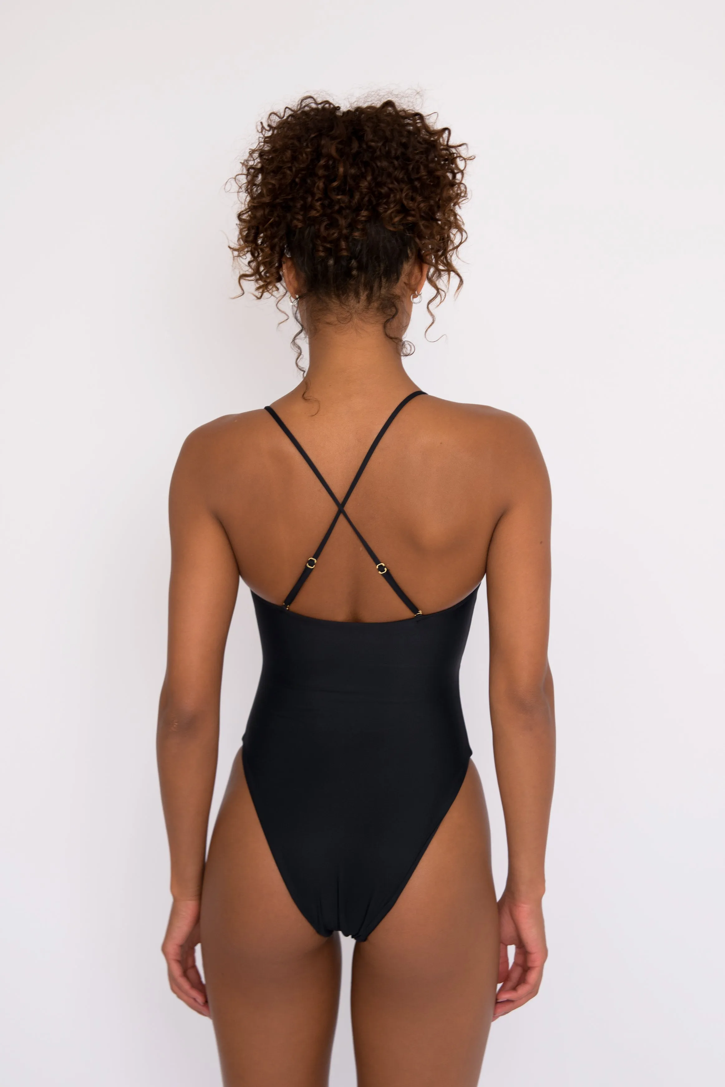 Madison One Piece - Black