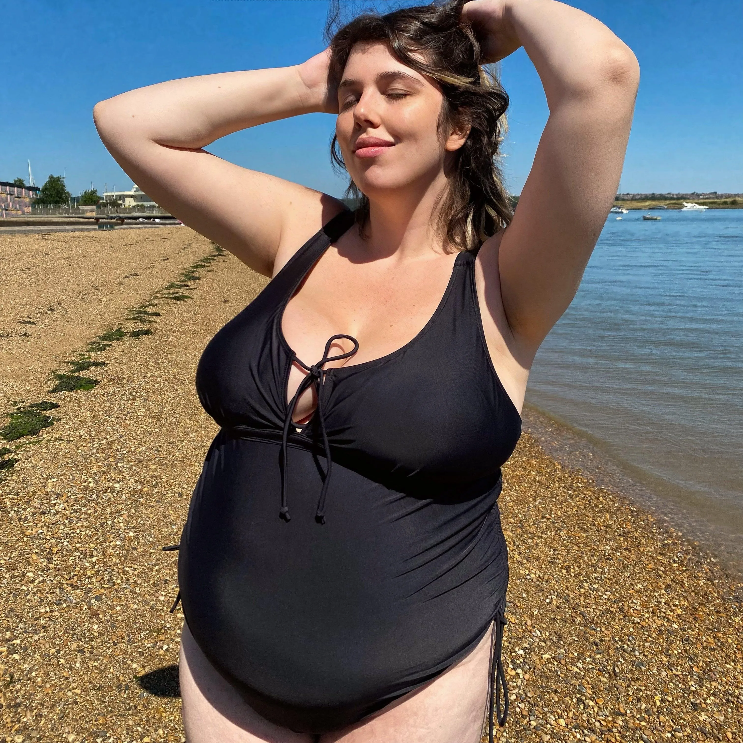 That loving feel'in Maternity Swimsuit - Black