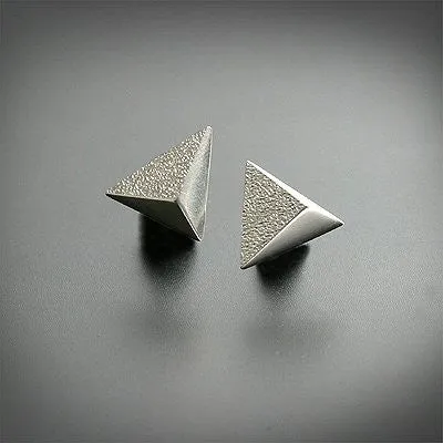 Triangle earrings